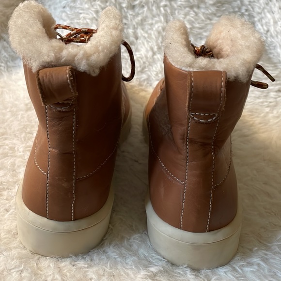 Bernardo Sherpa booties leather fur winter - Picture 10 of 15